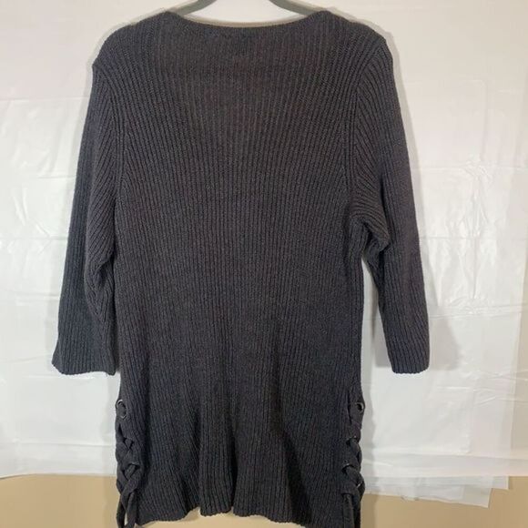 Torrid Grey Knit Tunic Style Sweater - Picture 4 of 8